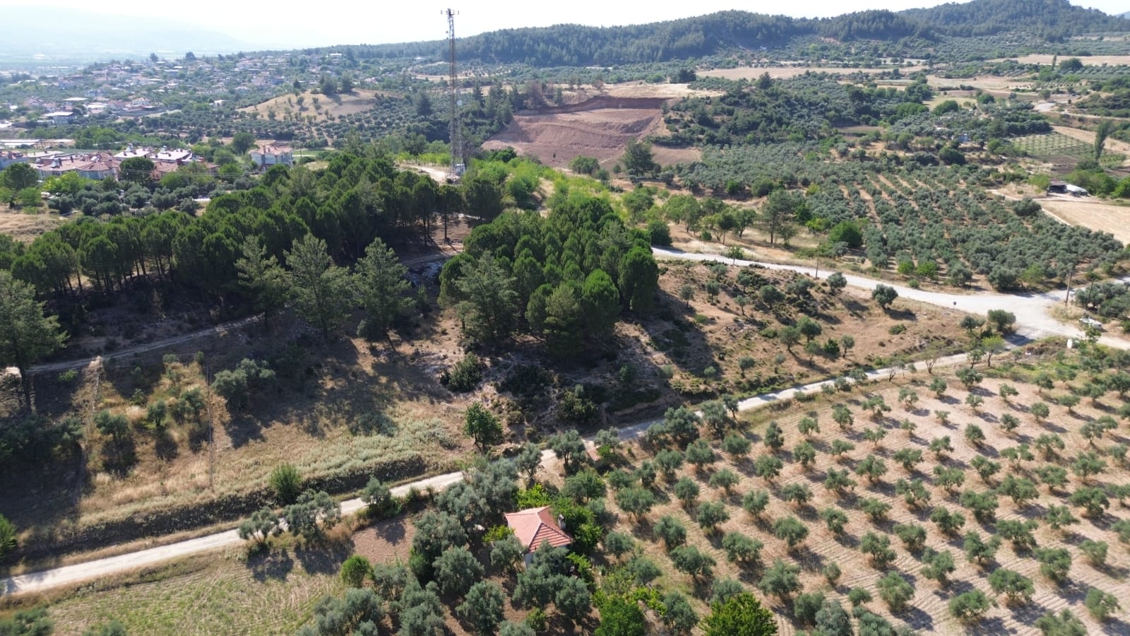 MUĞLA BAYIRDA İMARLI, İKİZ VİLLA İNŞAAT RUHSATI ALINMIŞ MÜSTAKİL 498M2 SATILIK ARSA